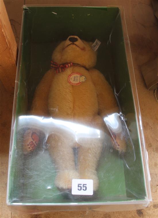 Replica Steiff teddy bear